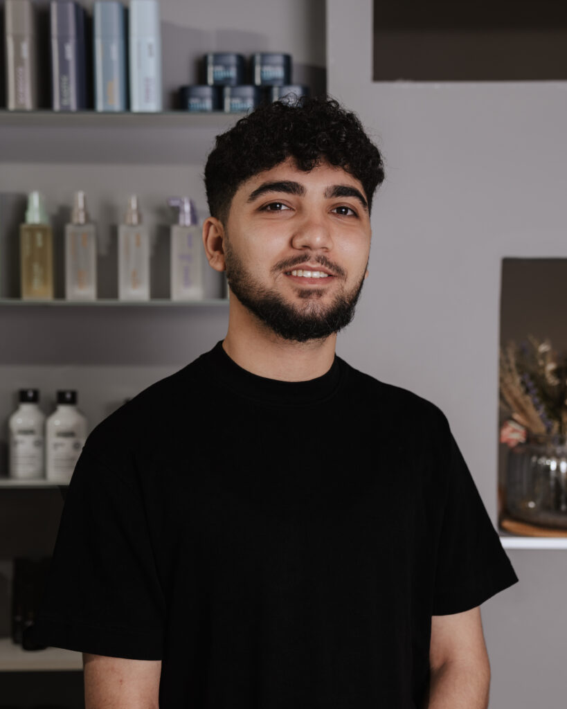 mo trainee helena conzen hairdesign bochum Friseur mit Herz und Style – Azubi Mo stellt sich vor Mo Trainee bei Helena Conzen Hairdesign in Bochum