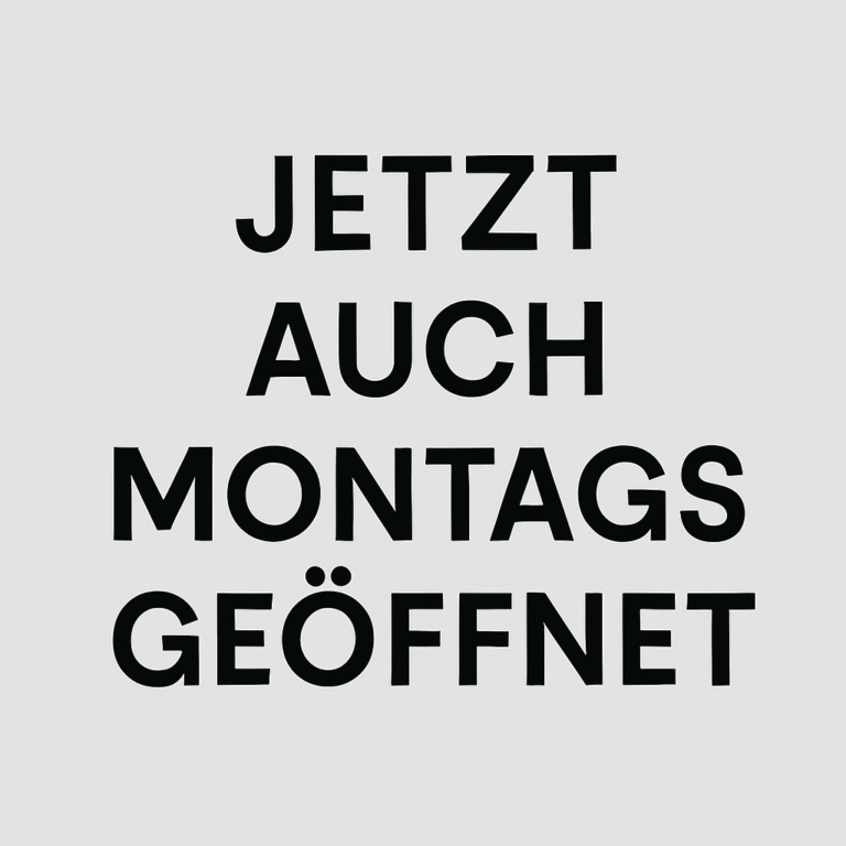 a830d511 9987 4117 8a7a e1334d59e3db Wir lieben Haare Schriftzug „Jetzt auch montags geöffnet“ auf hellgrauem Hintergrund – Hinweis auf neue Öffnungszeiten bei Helena Conzen Hairdesign.
