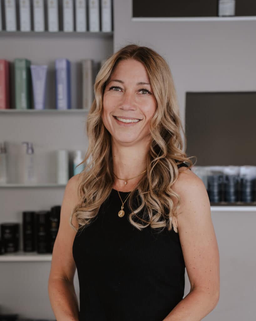 Helena Friseurmeisterin bei Helena Conzen Hairdesign in Bochum 2026