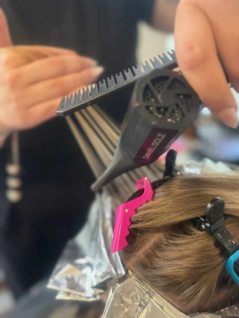 Airtouch Färbetechnik mit Strähnenabteilung bei Helena Conzen Hairdesign in Bochum